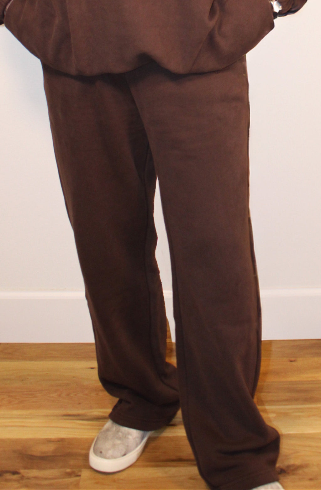 Espresso Brown Mid-Rise Straight Leg Sweatpants