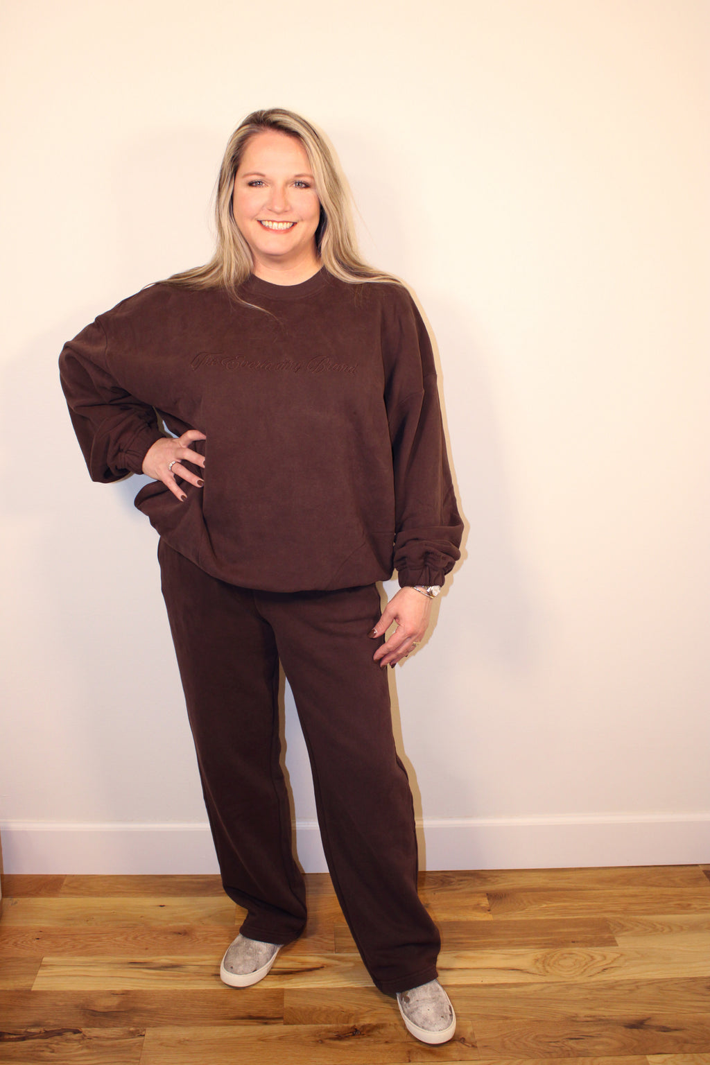 Espresso Brown Mid-Rise Straight Leg Sweatpants